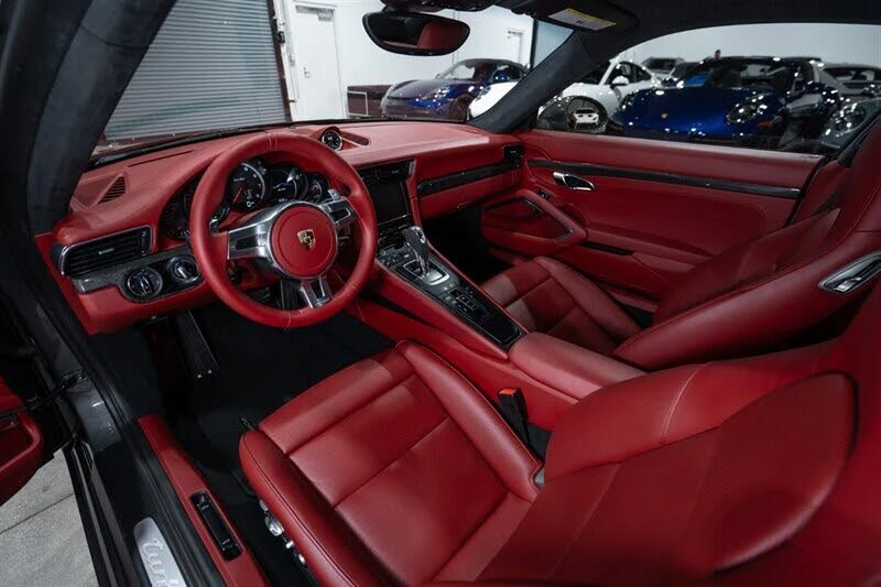 2014 Porsche 991 Turbo - Image 18 of 31