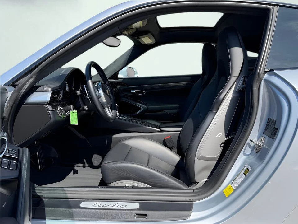 2014 Porsche 991 Turbo - Image 20 of 31