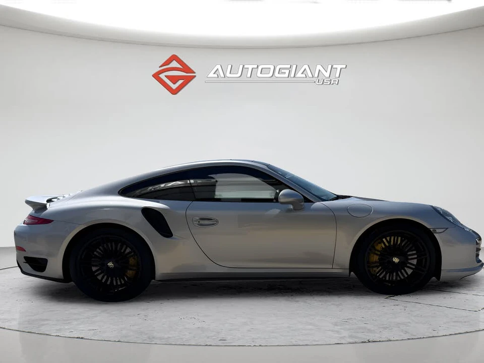 2014 Porsche 991 Turbo - Image 15 of 31