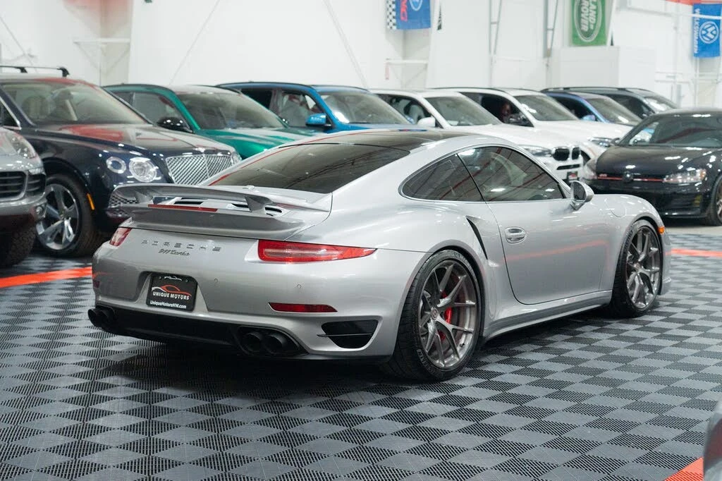 2014 Porsche 991 Turbo - Image 8 of 31