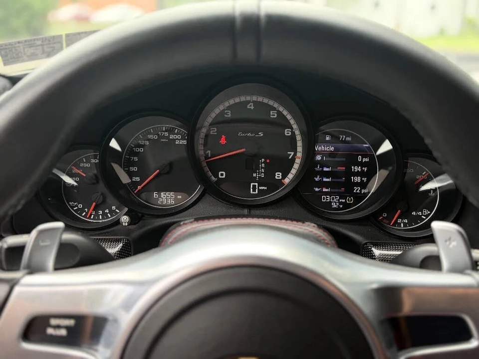 2014 Porsche 991 Turbo - Image 16 of 31