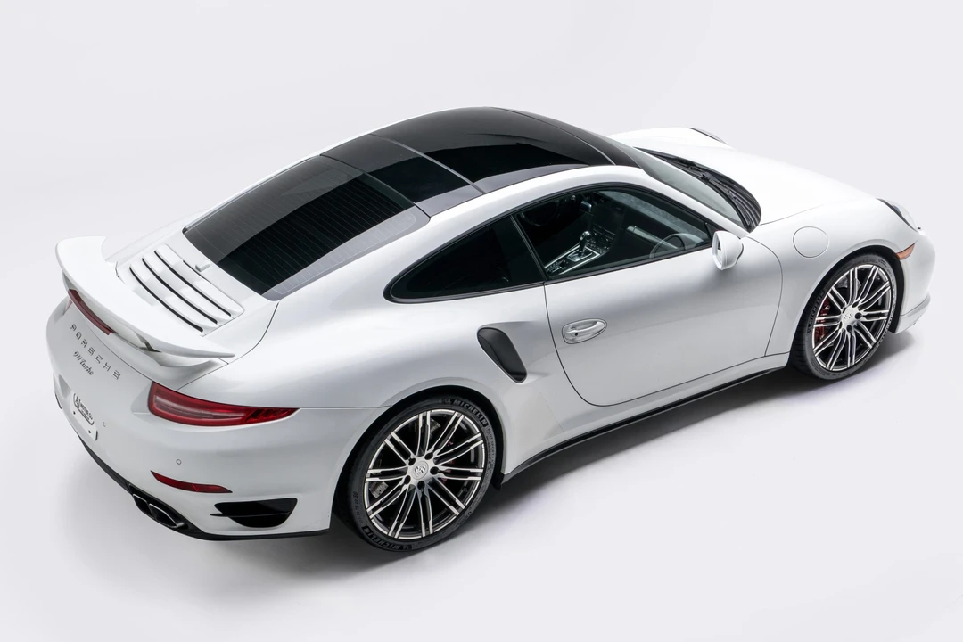 2014 Porsche 991 Turbo - Image 11 of 31