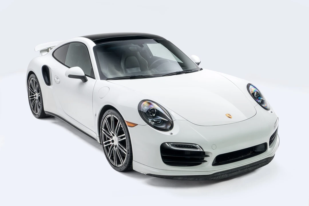 2014 Porsche 991 Turbo - Image 7 of 31