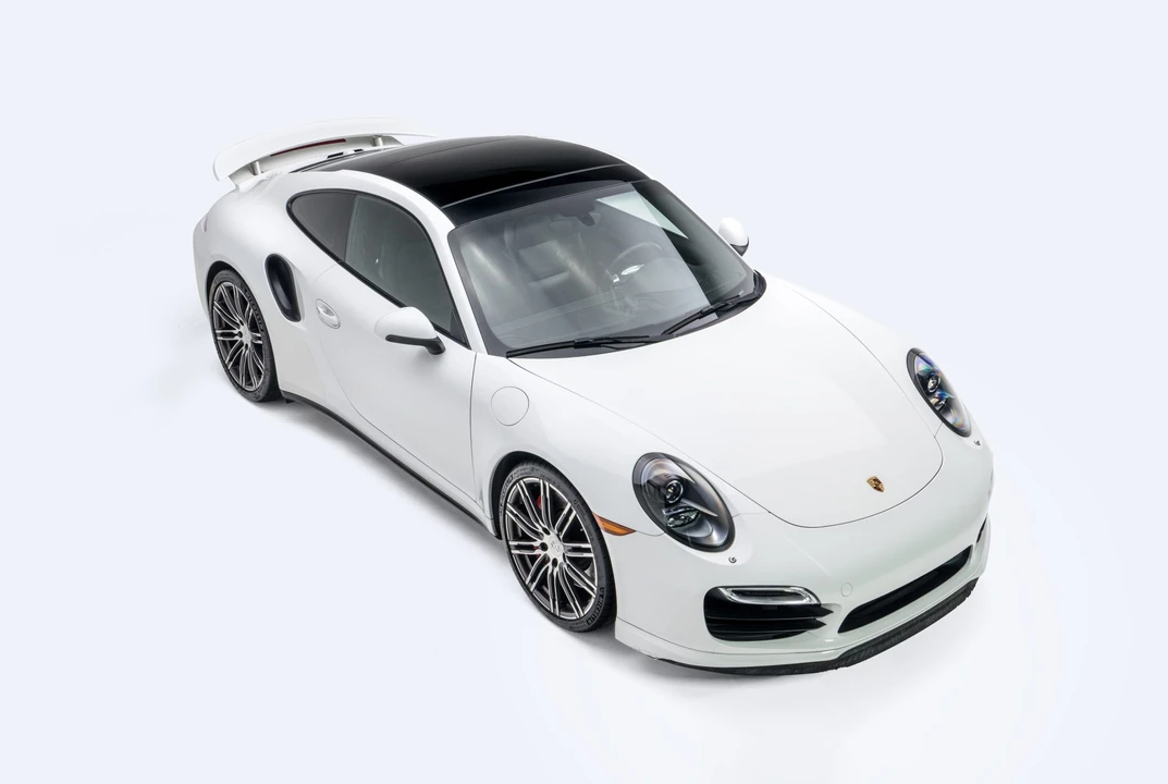 2014 Porsche 991 Turbo - Image 8 of 31