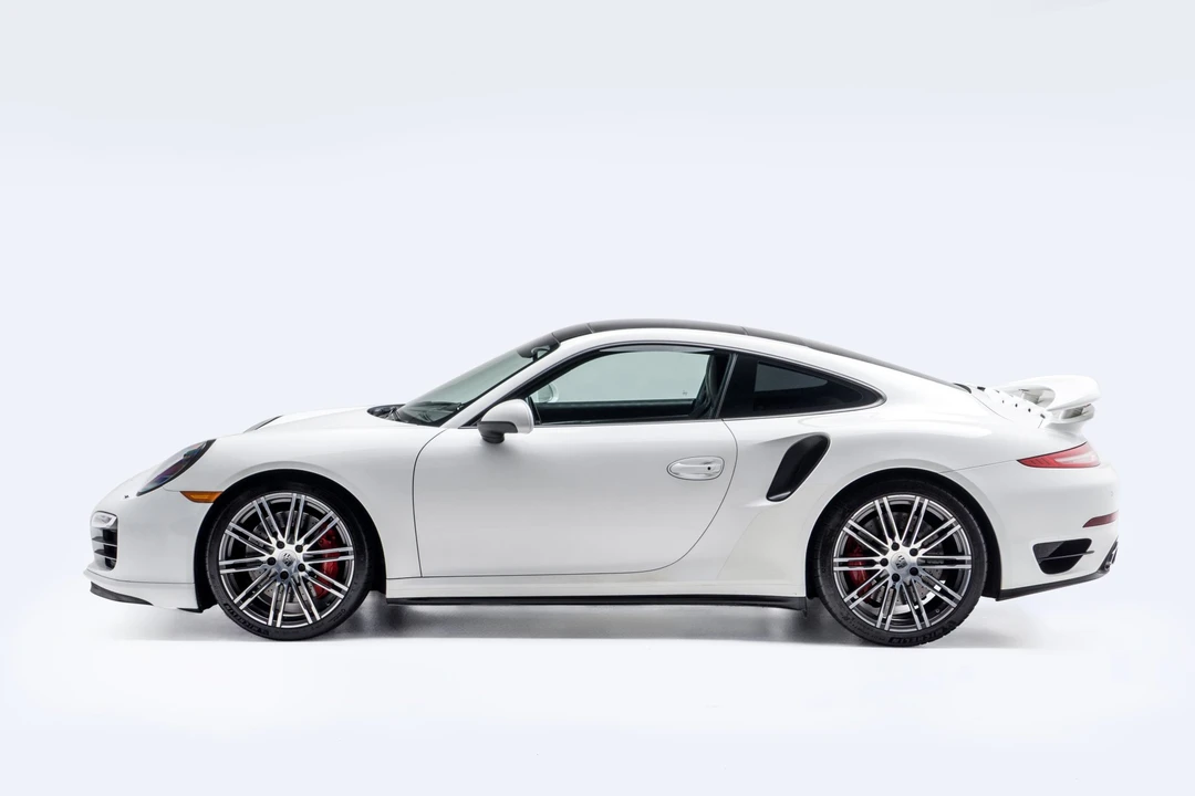 2014 Porsche 991 Turbo - Image 17 of 31