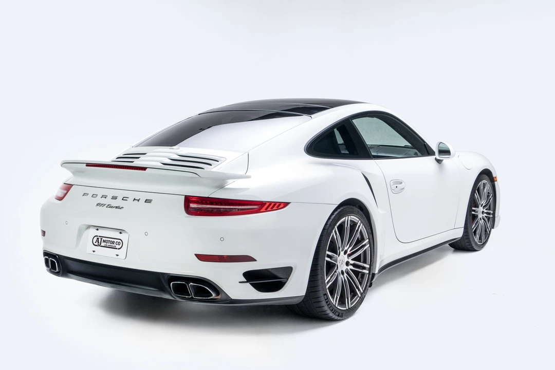 2014 Porsche 991 Turbo - Image 12 of 31