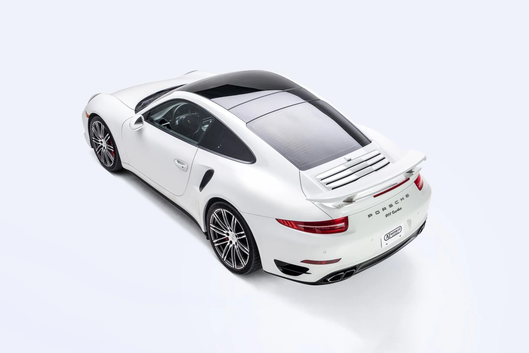 2014 Porsche 991 Turbo - Image 16 of 31