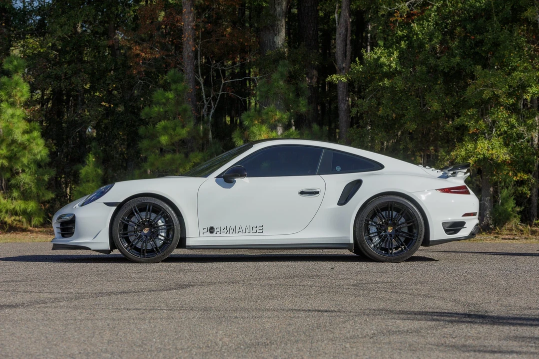 2014 Porsche 991 Turbo - Image 18 of 31