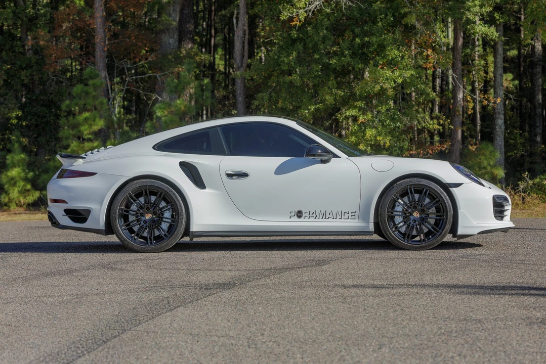 2014 Porsche 991 Turbo - Image 11 of 31