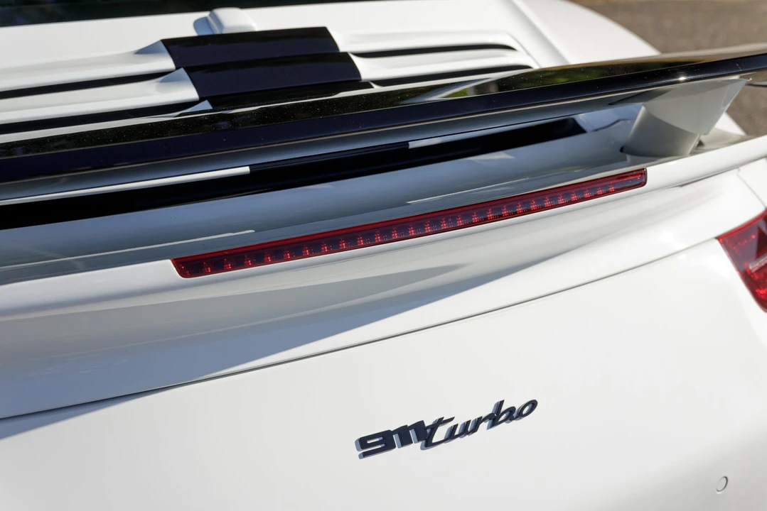 2014 Porsche 991 Turbo - Image 22 of 31