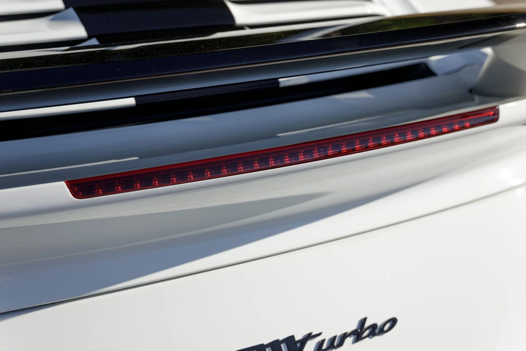 2014 Porsche 991 Turbo - Image 21 of 31