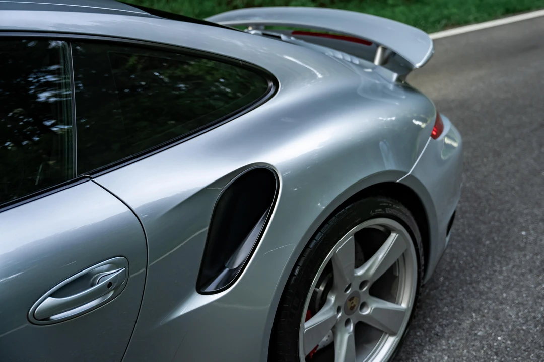 2014 Porsche 991 Turbo - Image 25 of 31