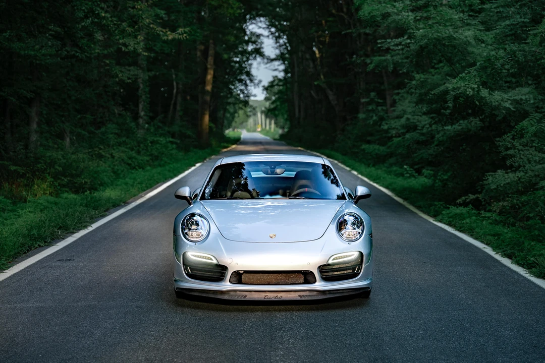 2014 Porsche 991 Turbo - Image 6 of 31