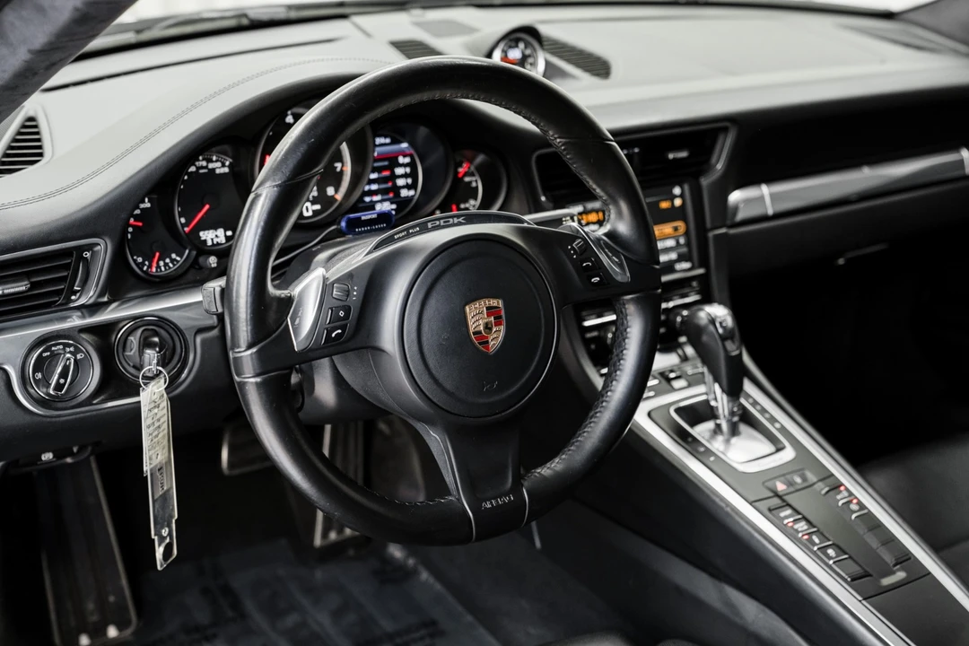 2014 Porsche 991 Turbo - Image 13 of 21