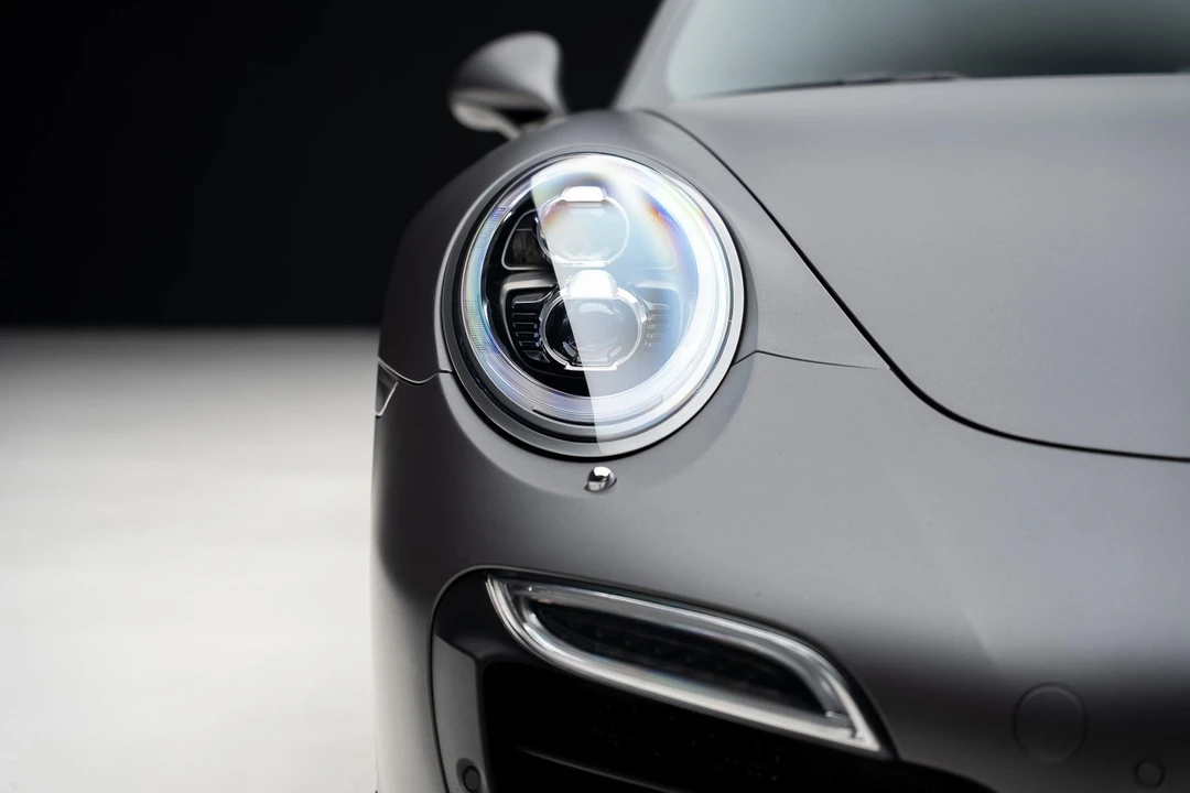2014 Porsche 991 Turbo S - Image 9 of 31