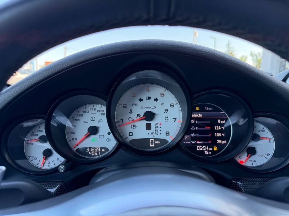 2014 Porsche - Image 18 of 18