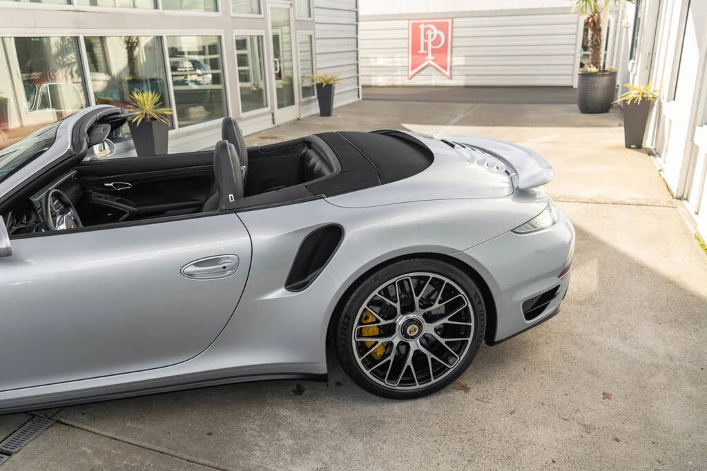 2014 Porsche 991 Turbo S - Image 5 of 31