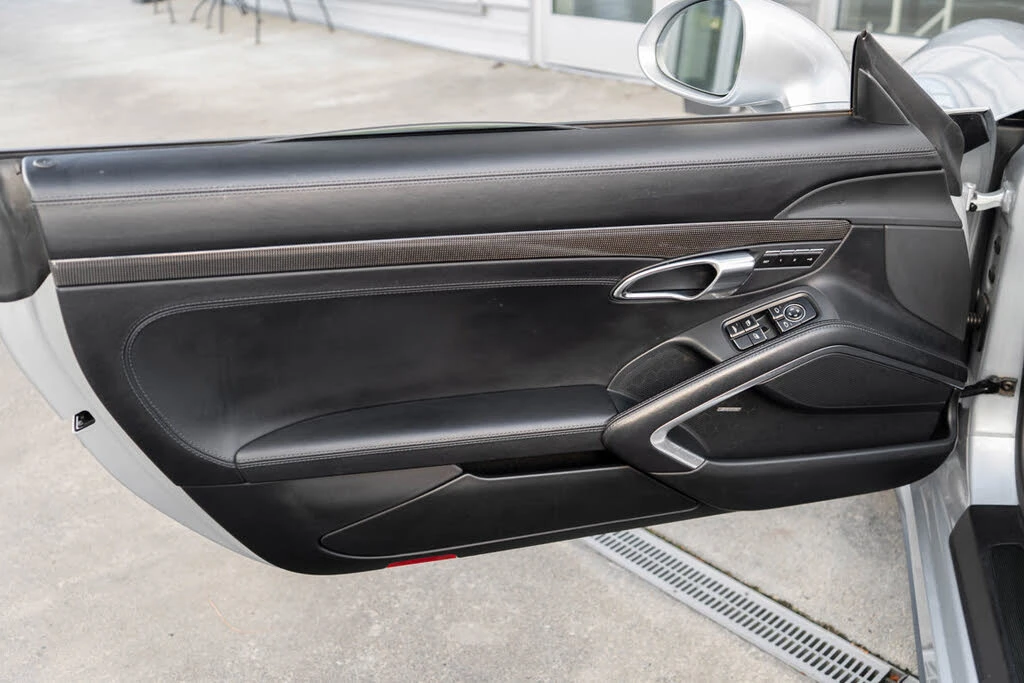 2014 Porsche 991 Turbo S - Image 11 of 31