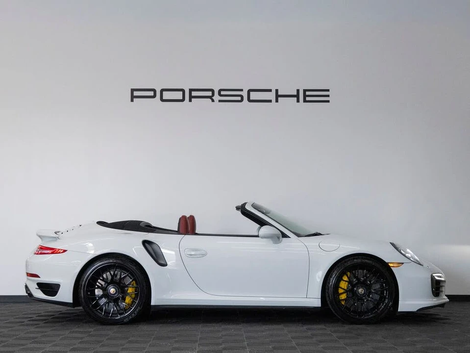2014 Porsche 991 Turbo S - Image 8 of 31