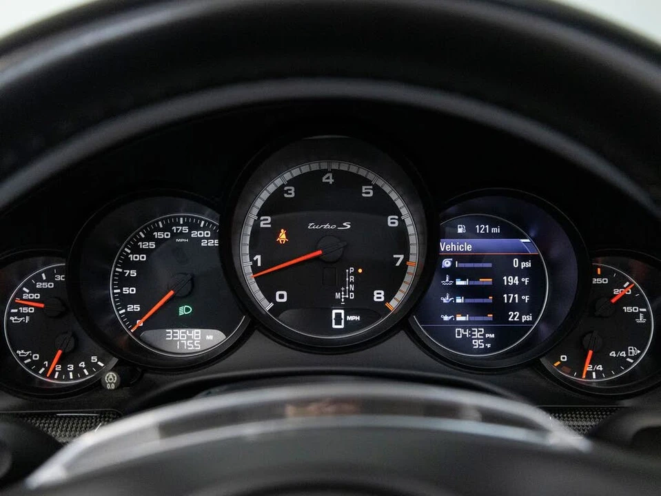 2014 Porsche 991 Turbo S - Image 19 of 31