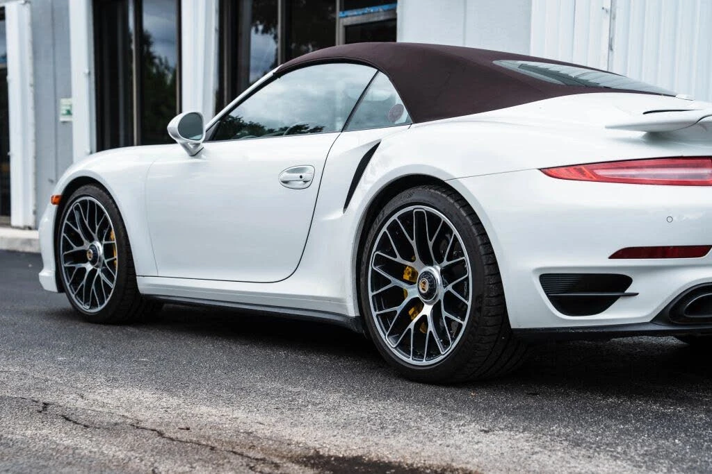 2014 Porsche 991 Turbo S - Image 6 of 30