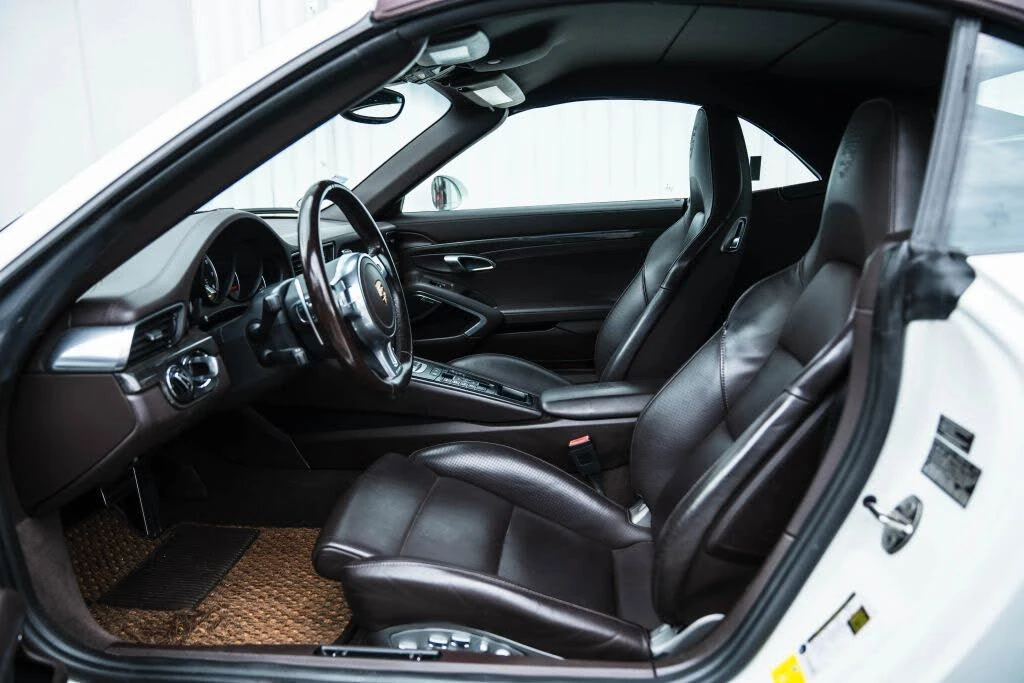 2014 Porsche 991 Turbo S - Image 18 of 30