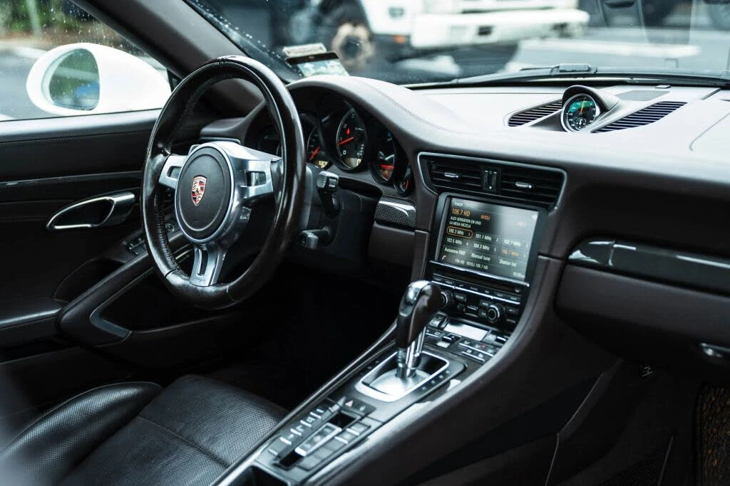 2014 Porsche 991 Turbo S - Image 23 of 30