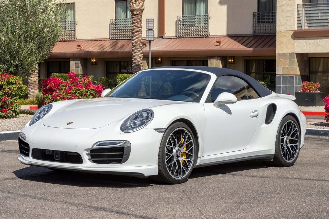 2014 Porsche 991 Turbo S - Image 15 of 31