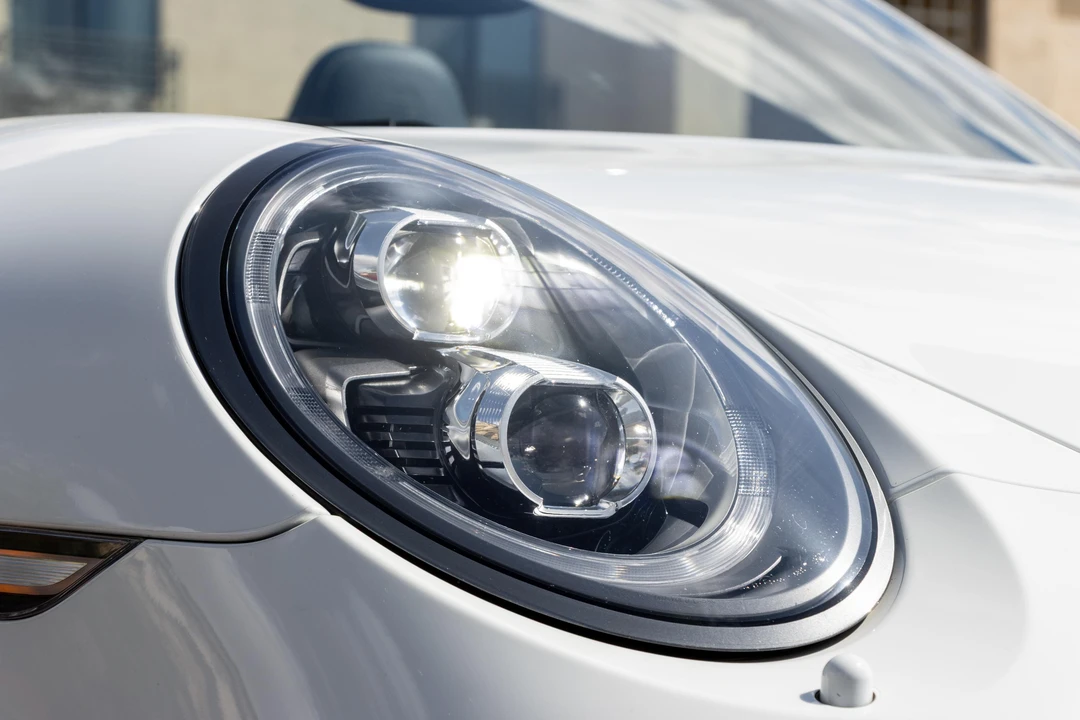 2014 Porsche 991 Turbo S - Image 20 of 31