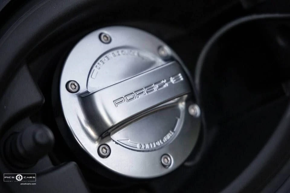 2014 Porsche 991 Turbo S - Image 16 of 19