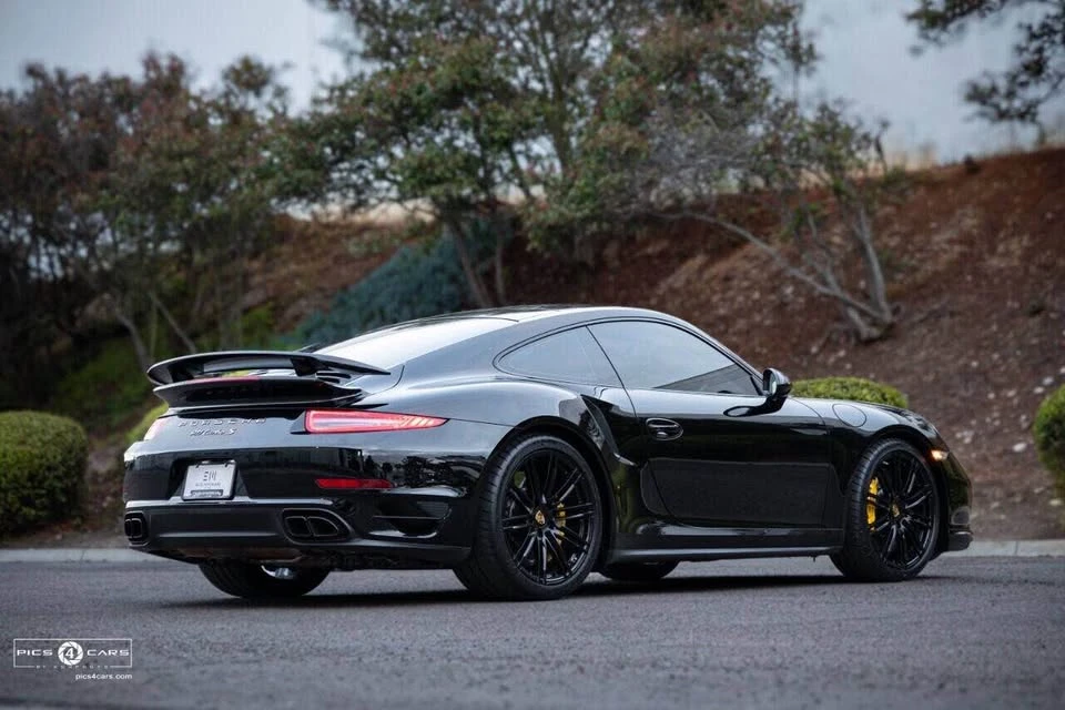 2014 Porsche 991 Turbo S - Image 11 of 19