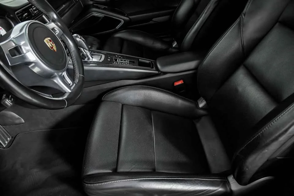2014 Porsche 991 Turbo S - Image 5 of 6