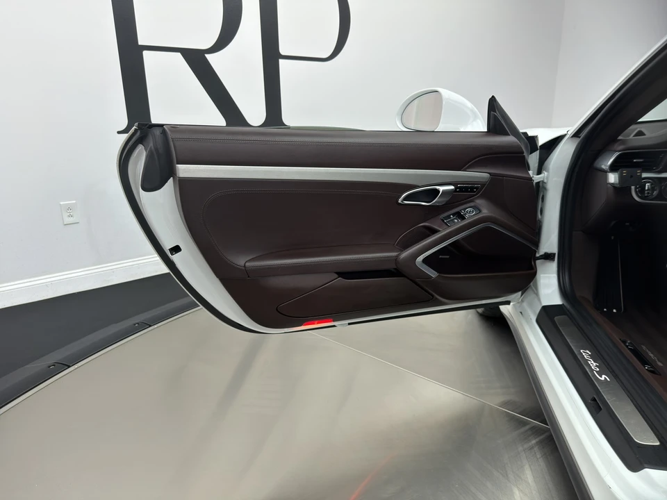 2014 Porsche 991 Turbo S - Image 14 of 20