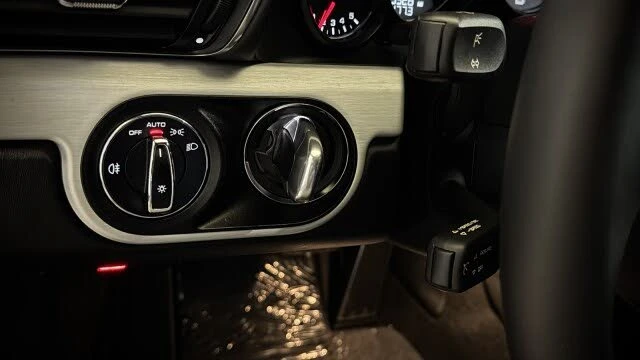 2014 Porsche 991 Turbo S - Image 12 of 31