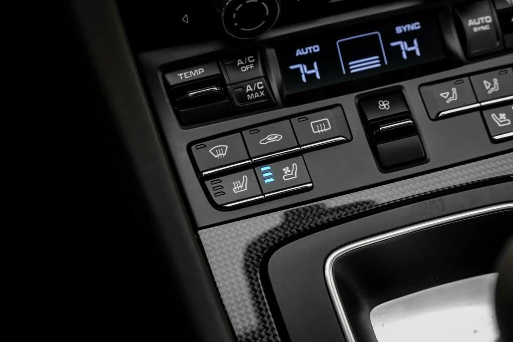 2014 Porsche 991 Turbo S - Image 24 of 31