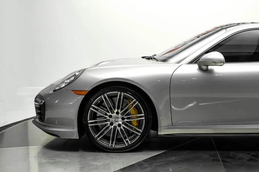2014 Porsche 991 Turbo S - Image 13 of 31