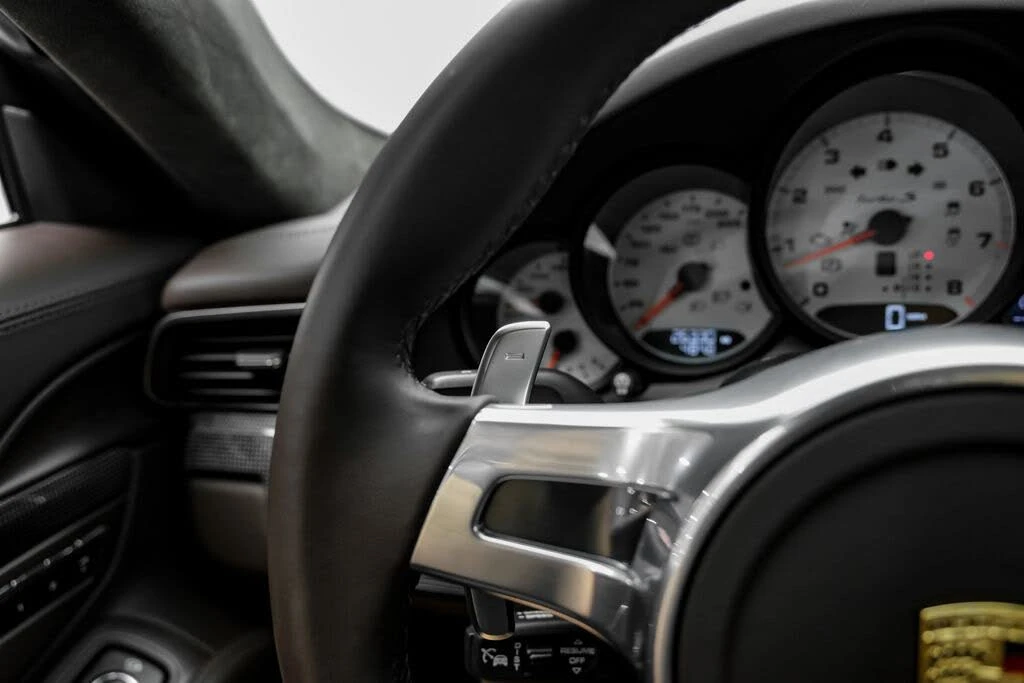 2014 Porsche 991 Turbo S - Image 18 of 31