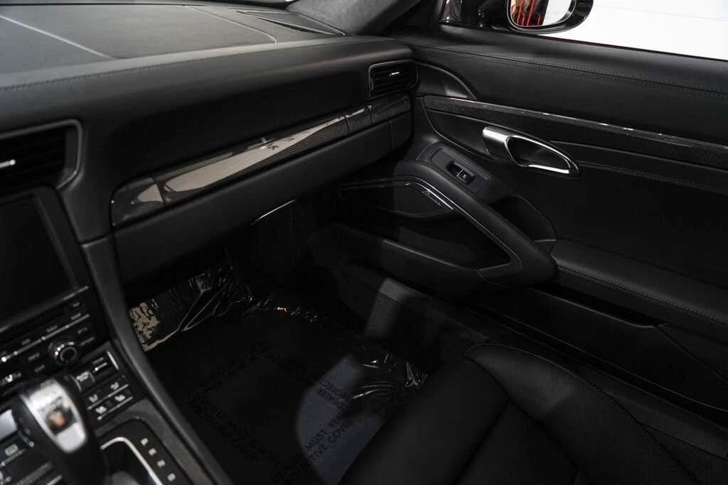 2014 Porsche 991 Turbo S - Image 13 of 31