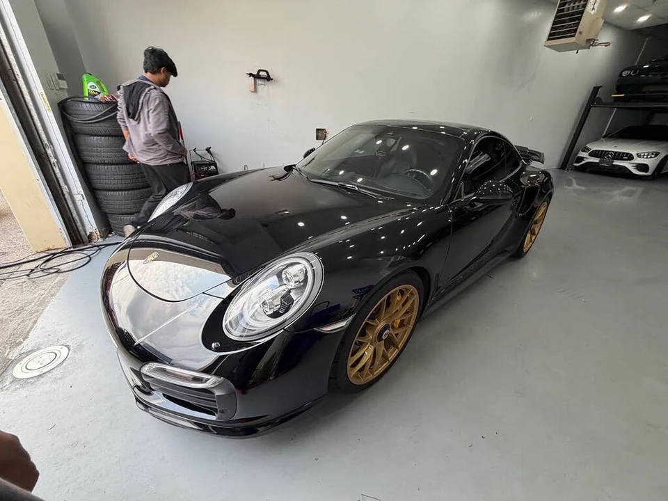 2014 Porsche 991 Turbo S - Image 5 of 12