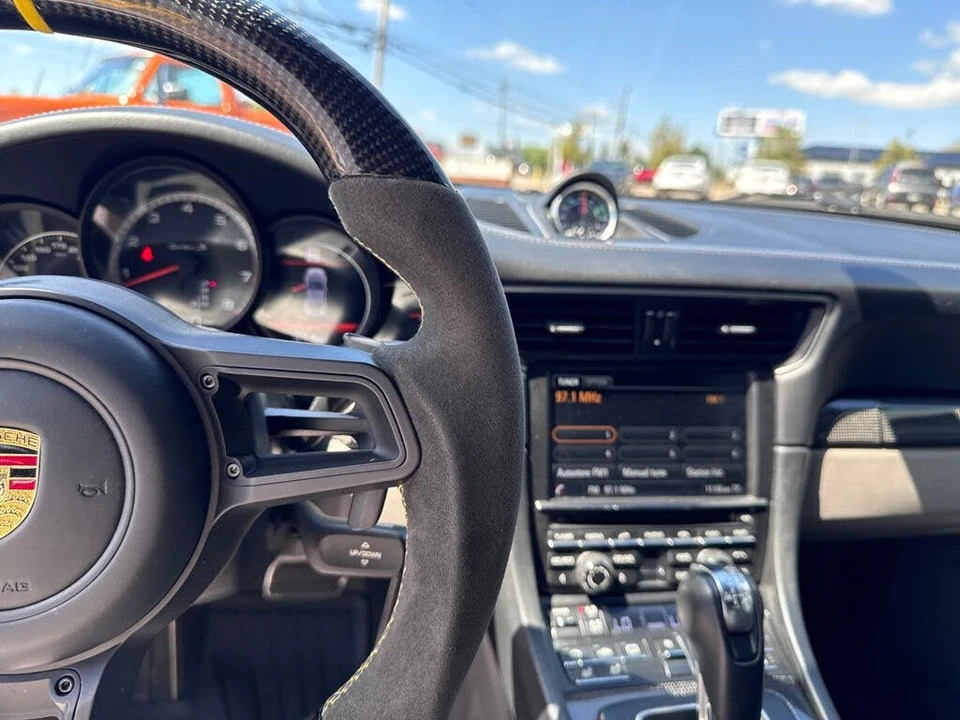 2014 Porsche 991 Turbo S - Image 20 of 31