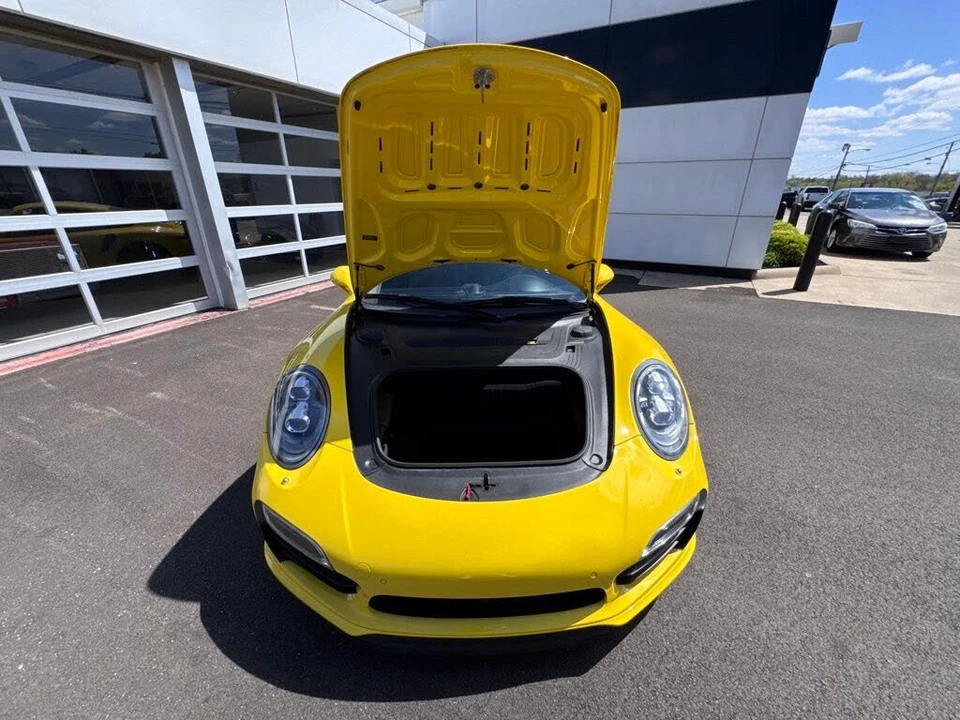 2014 Porsche 991 Turbo S - Image 24 of 31
