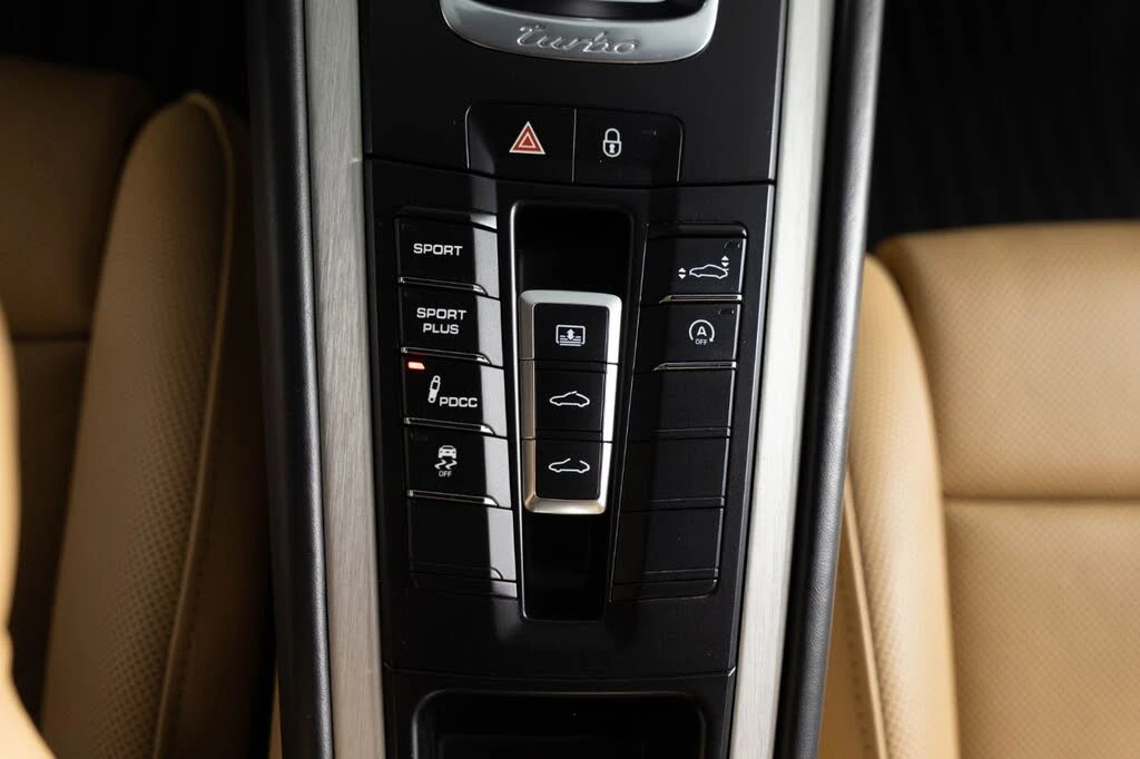 2014 Porsche 991 Turbo S - Image 24 of 31