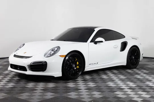 2014 Porsche 911 Turbo S Coupe AWD