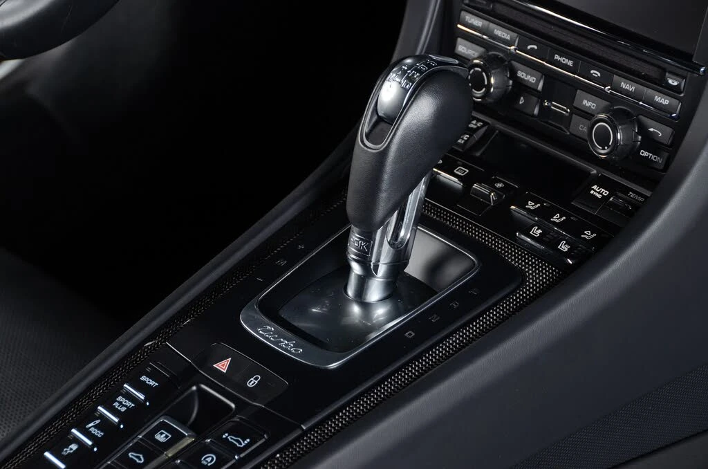 2014 Porsche 991 Turbo S - Image 20 of 31