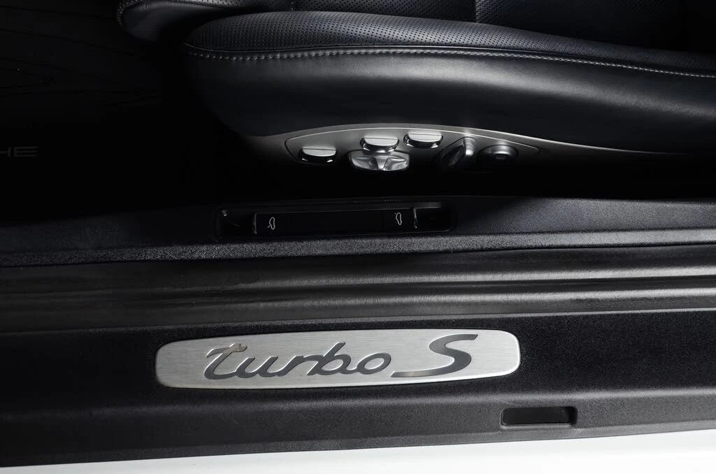 2014 Porsche 991 Turbo S - Image 30 of 31