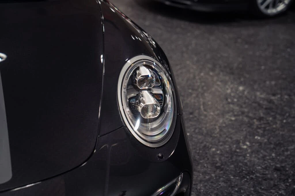 2014 Porsche 991 Turbo S - Image 10 of 31