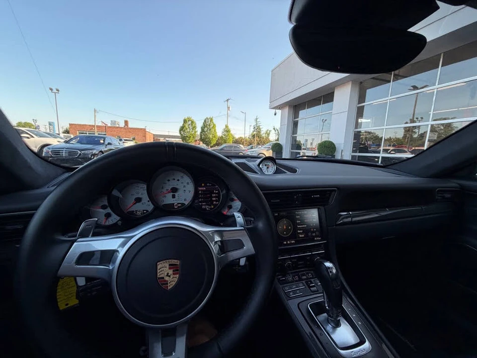 2014 Porsche 991 Turbo S - Image 16 of 18