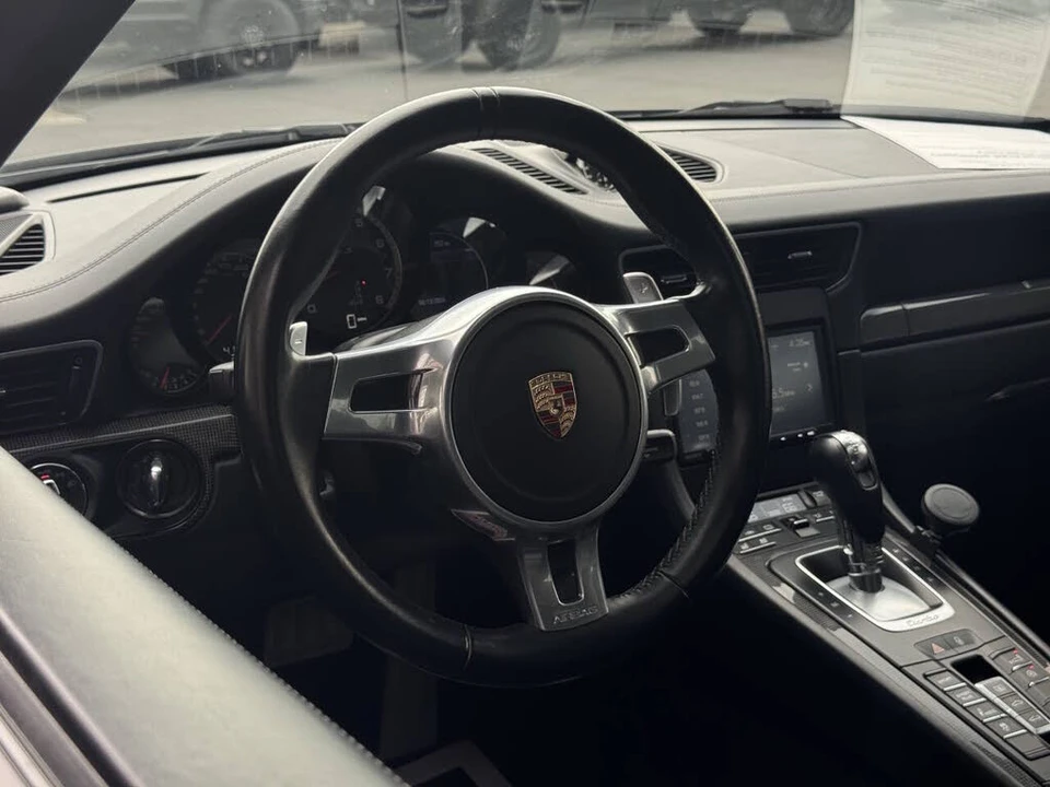 2014 Porsche 991 Turbo S - Image 18 of 31