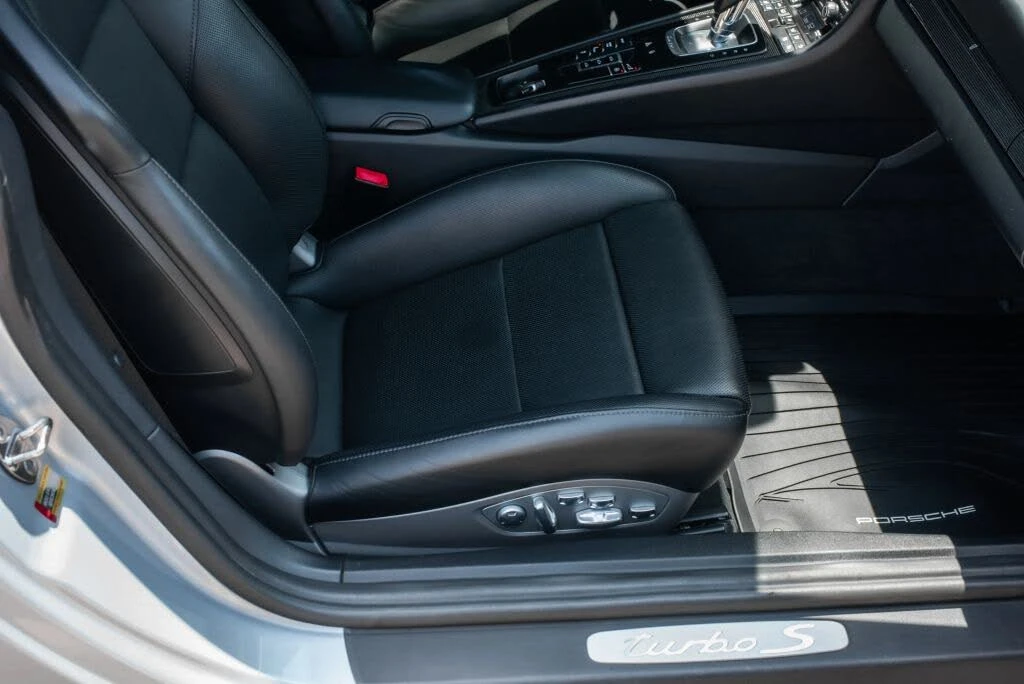 2014 Porsche 991 Turbo S - Image 16 of 31