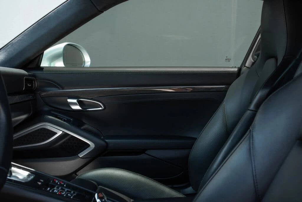 2014 Porsche 991 Turbo S - Image 13 of 31